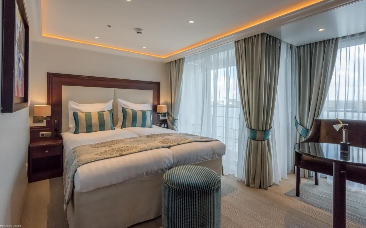 Select Ms Charles Dickens Neuss Otel Dış mekan fotoğraf