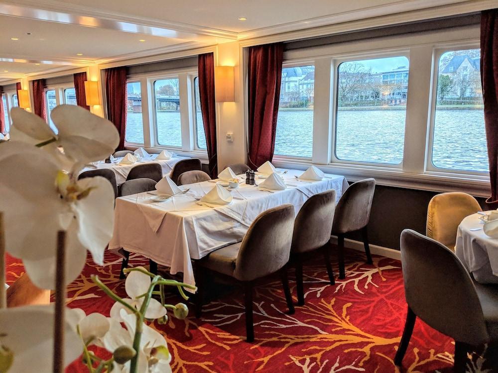 Select Ms Charles Dickens Neuss Otel Dış mekan fotoğraf