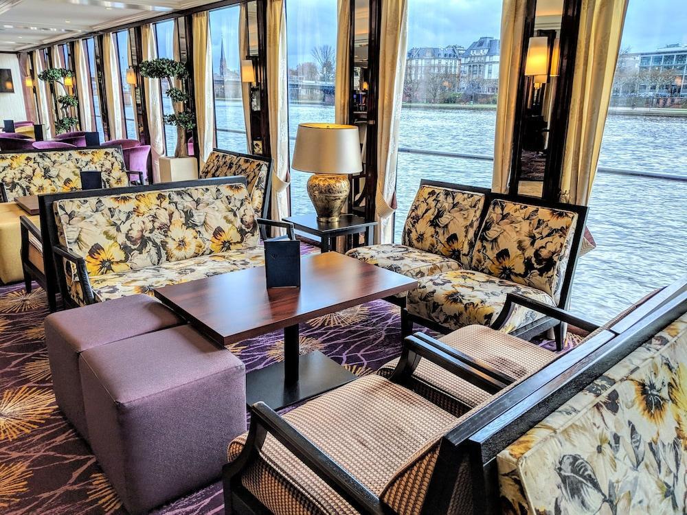 Select Ms Charles Dickens Neuss Otel Dış mekan fotoğraf